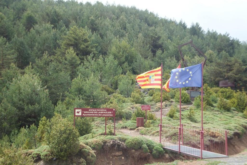Apartamentos Turisticos Batlle Laspaúles מראה חיצוני תמונה